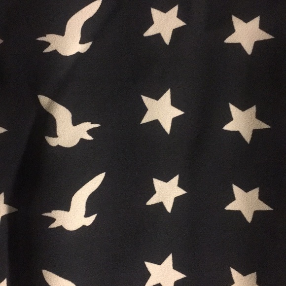 NWOT Chelsea & Theodore Top - Picture 4 of 5